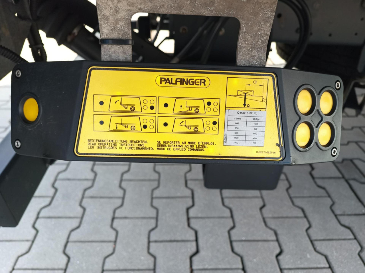 IVECO Daily 70C18A8/P - Closed box van: picture 5 IVECO Daily 70C18A8/P - Closed box van: picture 5