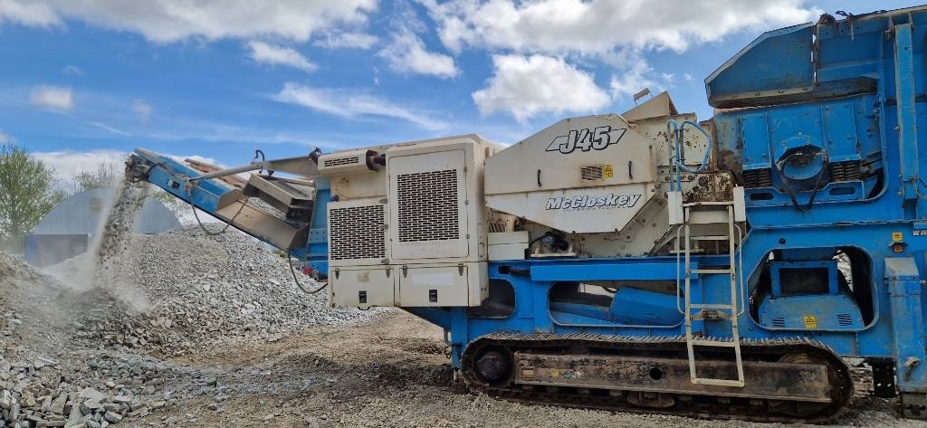 McCloskey J45 - Mobile crusher: picture 2 McCloskey J45 - Mobile crusher: picture 2