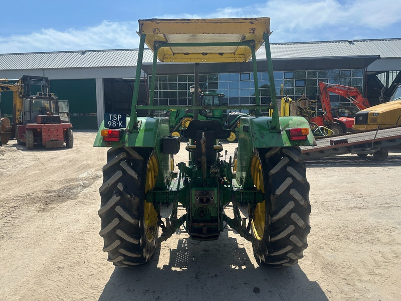 Straddle tractor John Deere 1640 4x4: picture 7