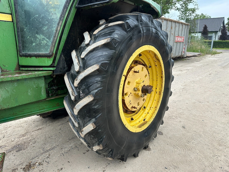 Farm tractor John Deere 4040 AIRCO: picture 8