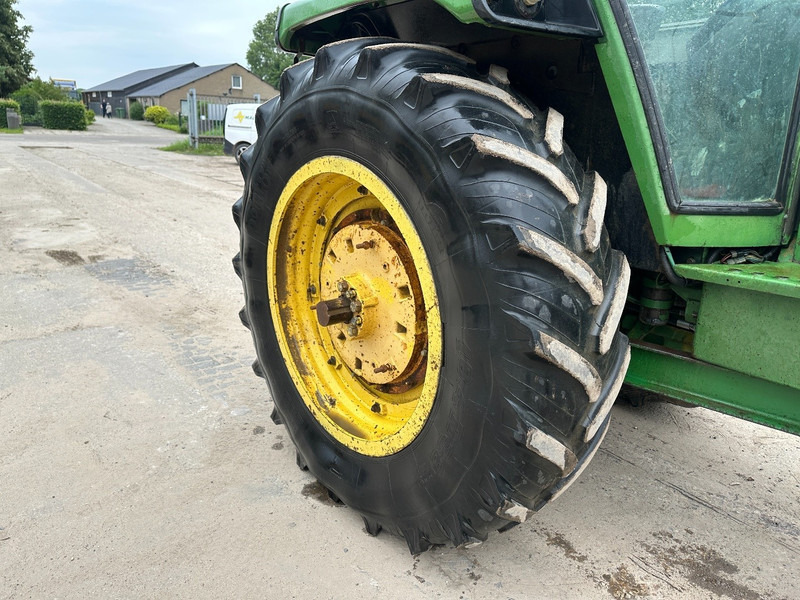 Farm tractor John Deere 4040 AIRCO: picture 11