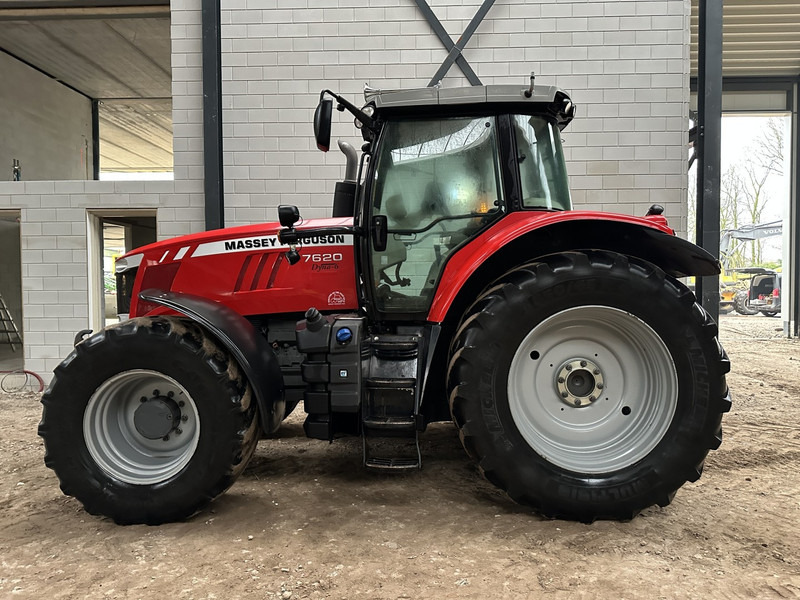 Massey Ferguson 7620 Dyna 6 - Farm tractor: picture 3 Massey Ferguson 7620 Dyna 6 - Farm tractor: picture 3