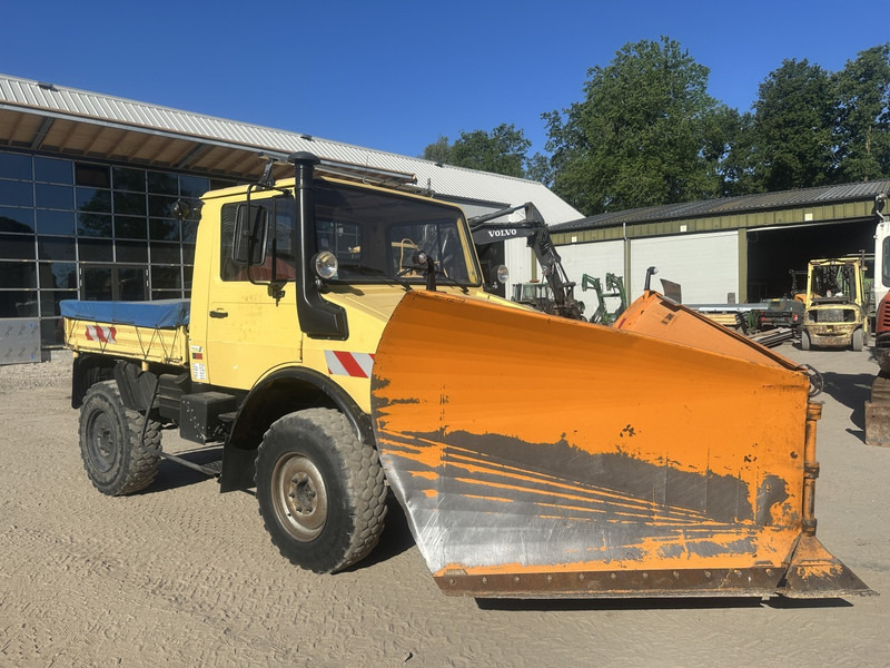 Mercedes-Benz Unimog U 1000 32.883km // ORIGINAL MILEAGE - Farm tractor: picture 2 Mercedes-Benz Unimog U 1000 32.883km // ORIGINAL MILEAGE - Farm tractor: picture 2
