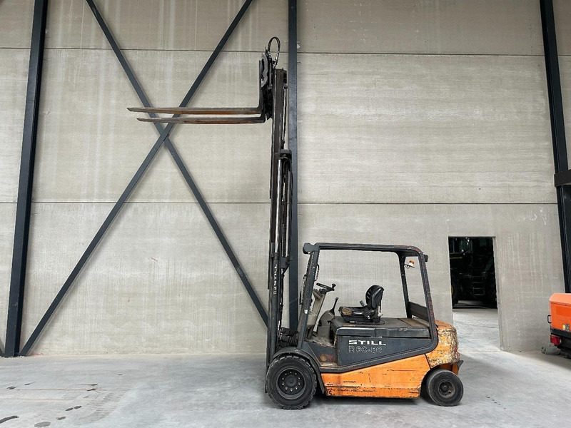 Still R 60 50 R60-50 - Good condition - Recently serviced - Electric forklift: picture 3 Still R 60 50 R60-50 - Good condition - Recently serviced - Electric forklift: picture 3