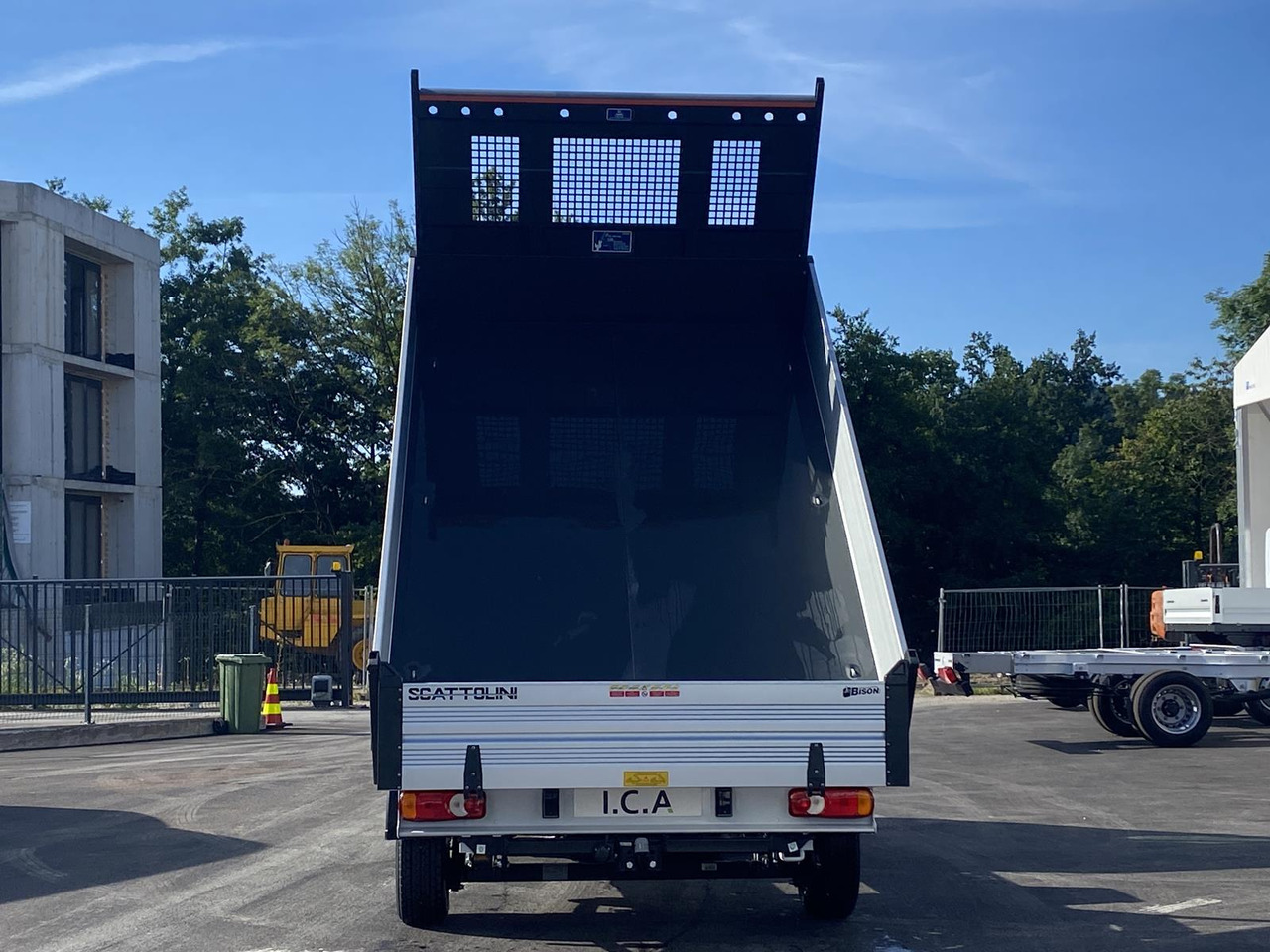 CITROEN ALTES MODELL JUMPER L3 1+2 165PS | SCATTOLINI DREISEITENKIPPER - Tipper van: picture 5 CITROEN ALTES MODELL JUMPER L3 1+2 165PS | SCATTOLINI DREISEITENKIPPER - Tipper van: picture 5