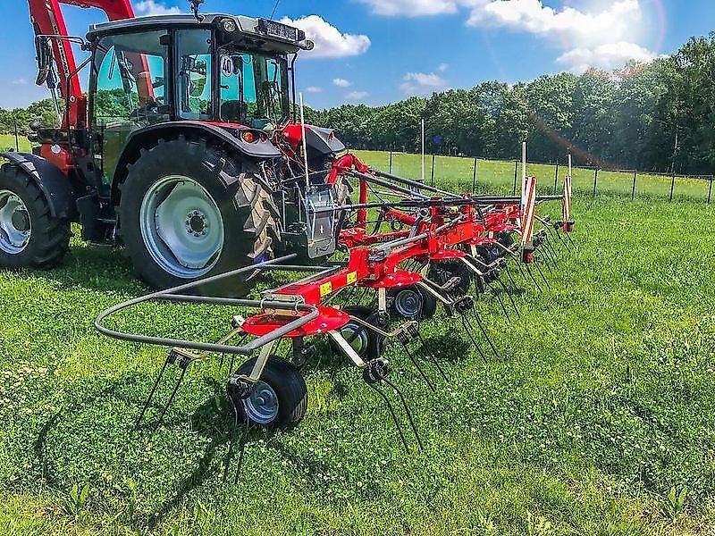 Massey Ferguson MF TD 676 DN / FELLA SANOS 6606 DN - Tedder/ Rake: picture 3 Massey Ferguson MF TD 676 DN / FELLA SANOS 6606 DN - Tedder/ Rake: picture 3
