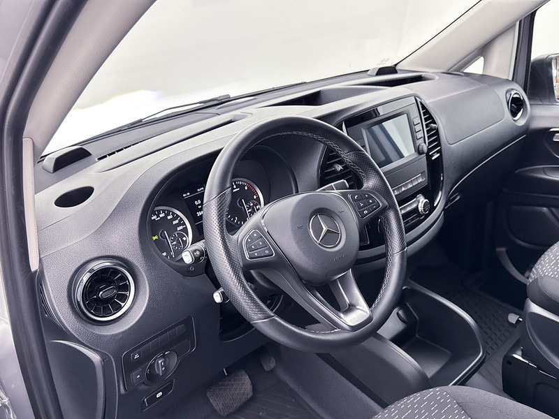 Mercedes-Benz Vito 114 CDI Extra Lang DC 19" inch AMG Dubbele Cabine XL LED Trekhaak Apple Carplay/Android Auto Achteruitrijcamera Cruise Control - Small van, Crew cab van: picture 5 Mercedes-Benz Vito 114 CDI Extra Lang DC 19" inch AMG Dubbele Cabine XL LED Trekhaak Apple Carplay/Android Auto Achteruitrijcamera Cruise Control - Small van, Crew cab van: picture 5