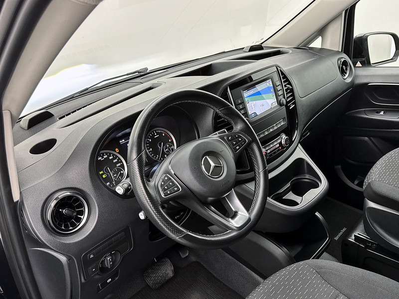 Mercedes-Benz Vito 119 CDI Lang DC 2x schuifdeur Dubbele cabine Navigatie Trekhaak Climate control Sidebars - Small van, Crew cab van: picture 4 Mercedes-Benz Vito 119 CDI Lang DC 2x schuifdeur Dubbele cabine Navigatie Trekhaak Climate control Sidebars - Small van, Crew cab van: picture 4