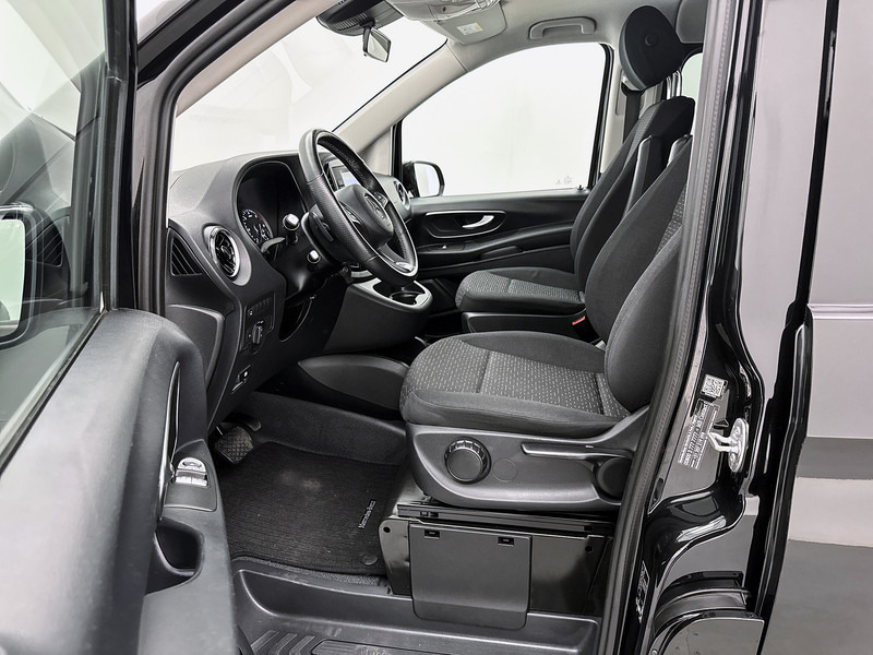 Mercedes-Benz Vito 119 CDI Lang DC 2x schuifdeur Dubbele cabine Navigatie Trekhaak Climate control Sidebars - Small van, Crew cab van: picture 5 Mercedes-Benz Vito 119 CDI Lang DC 2x schuifdeur Dubbele cabine Navigatie Trekhaak Climate control Sidebars - Small van, Crew cab van: picture 5
