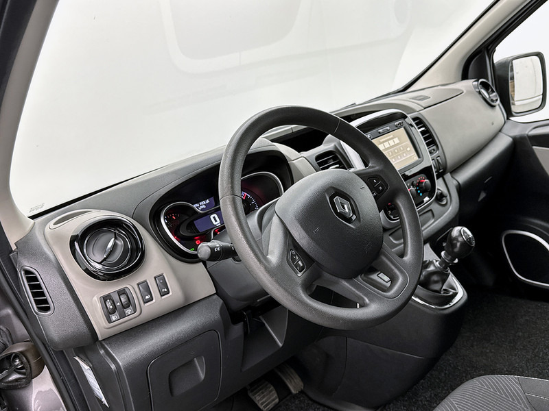 Renault Trafic 1.6 dCi T29 DC L2H1 Dubbele Cabine 2x schuifdeur Trekhaak Cruise Control - Small van, Crew cab van: picture 4 Renault Trafic 1.6 dCi T29 DC L2H1 Dubbele Cabine 2x schuifdeur Trekhaak Cruise Control - Small van, Crew cab van: picture 4