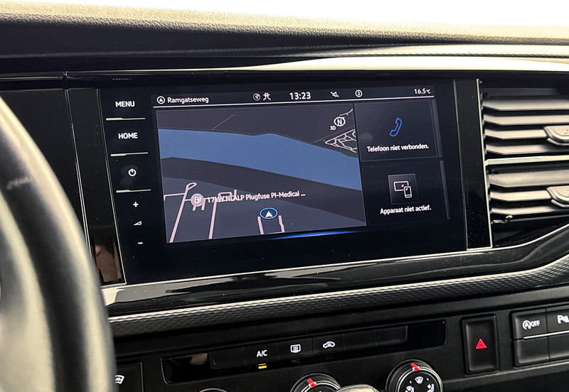 Leasing of Volkswagen Transporter 2.0 TDI L2H1 28 Bulli Leder Adaptieve cruise control Virtual cockpit Navigatie Led Trekhaak Volkswagen Transporter 2.0 TDI L2H1 28 Bulli Leder Adaptieve cruise control Virtual cockpit Navigatie Led Trekhaak: picture 7
