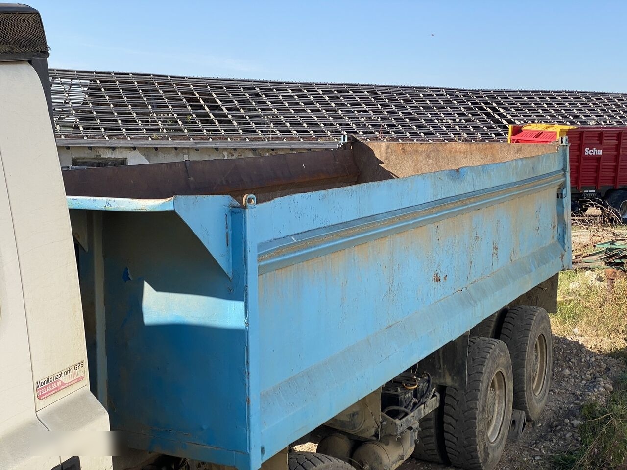 Hardox Bena basculabila cu semisasiu 7m : 8x4 - Tipper body: picture 2 Hardox Bena basculabila cu semisasiu 7m : 8x4 - Tipper body: picture 2