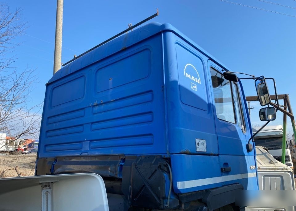 MAN SILENT , Model 1 / 2 / 3 , Dubla a completa MAN F2000 - Cab for Truck: picture 3 MAN SILENT , Model 1 / 2 / 3 , Dubla a completa MAN F2000 - Cab for Truck: picture 3