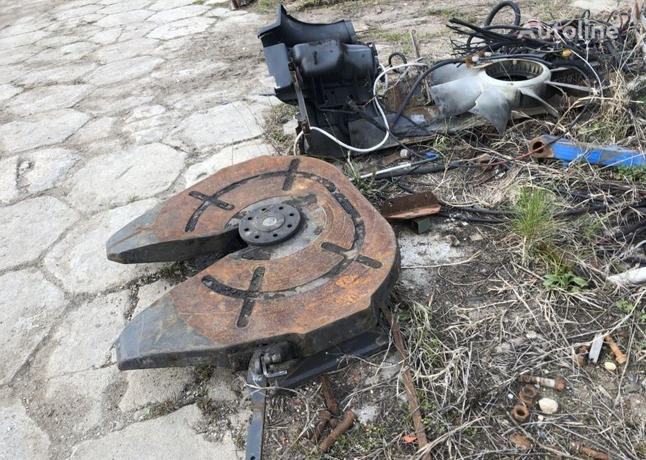 Mercedes-Benz truck - Fifth wheel coupling for Truck: picture 1 Mercedes-Benz truck - Fifth wheel coupling for Truck: picture 1