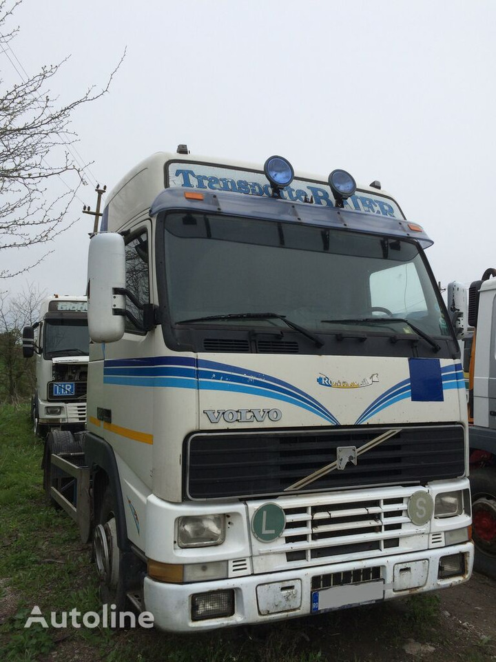 Cab chassis truck Volvo FH 12: picture 7