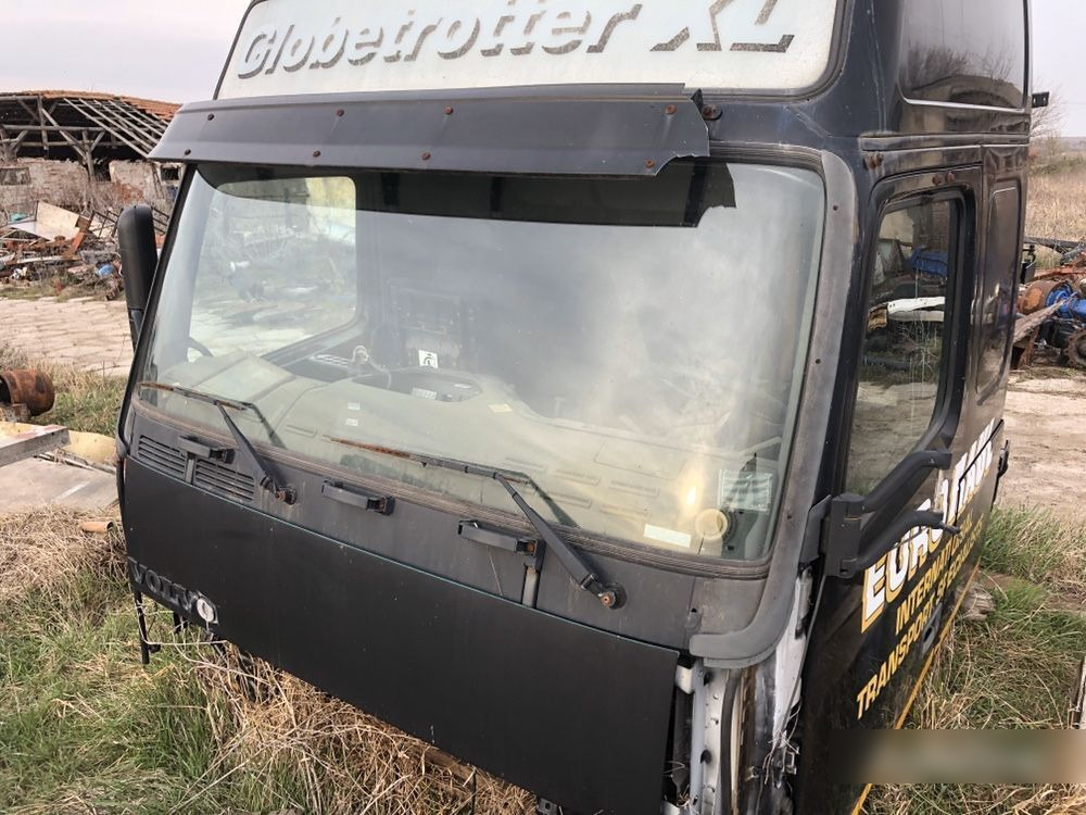 Volvo FH 12 truck - Cab for Truck: picture 4 Volvo FH 12 truck - Cab for Truck: picture 4