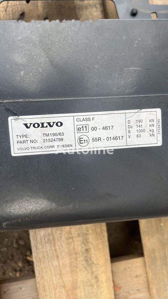 Volvo TRAVERSA type tm 190/63 CODE 21524799 truck - Fifth wheel coupling for Truck: picture 2 Volvo TRAVERSA type tm 190/63 CODE 21524799 truck - Fifth wheel coupling for Truck: picture 2