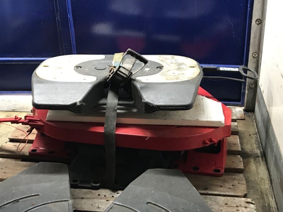 Truck - Fifth wheel coupling for Truck: picture 2 Truck - Fifth wheel coupling for Truck: picture 2