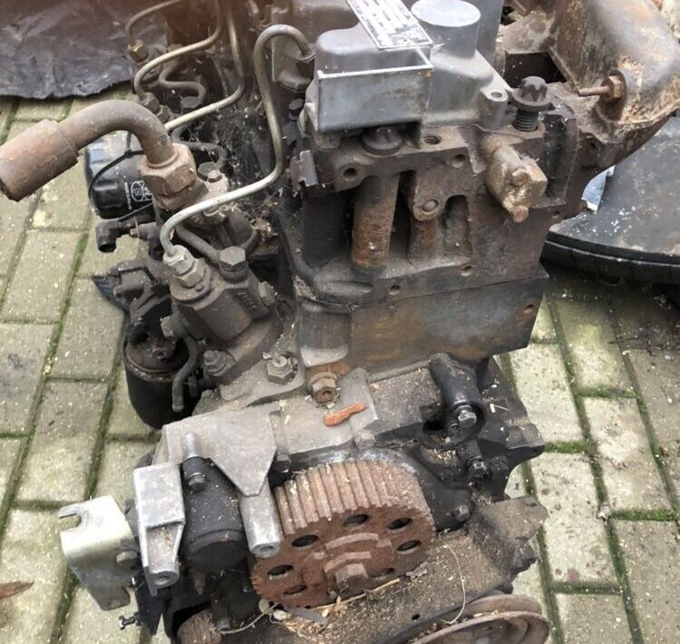 Deutz F4L1011F   Kramer - Engine for Wheel loader: picture 4 Deutz F4L1011F   Kramer - Engine for Wheel loader: picture 4