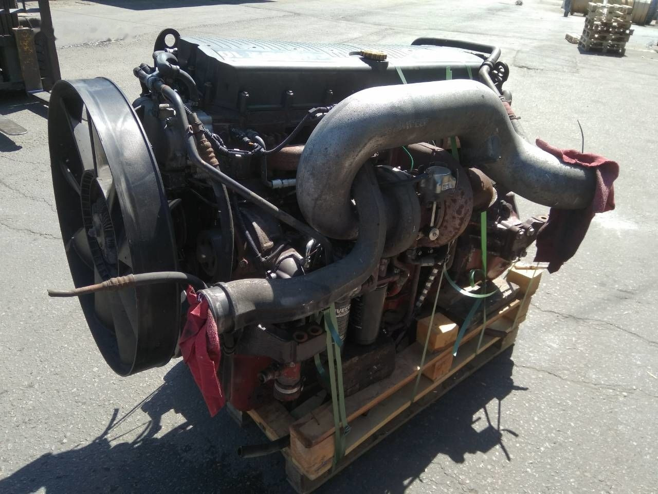 IVECO Cursor 10 430 E3 F3AE0681D IVECO STRALIS - Engine for Truck: picture 2 IVECO Cursor 10 430 E3 F3AE0681D IVECO STRALIS - Engine for Truck: picture 2