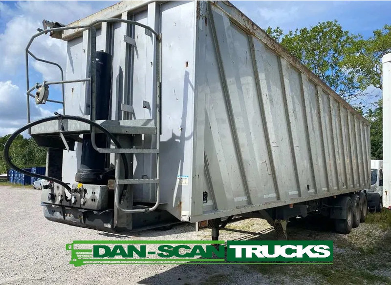AMT 70m3 - Tipper semi-trailer: picture 1 AMT 70m3 - Tipper semi-trailer: picture 1