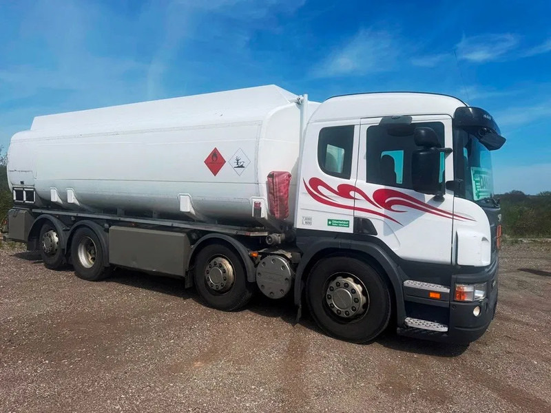 Scania P380 P380 8x2*6 .ADR/FL . 24200 L Tank - Air / Air suspension. - Tanker truck: picture 5 Scania P380 P380 8x2*6 .ADR/FL . 24200 L Tank - Air / Air suspension. - Tanker truck: picture 5