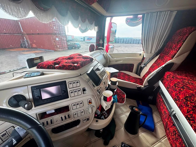 Tractor unit DAF XF 510 Special Interior. Air / Air suspension. Hydr. system.: picture 15