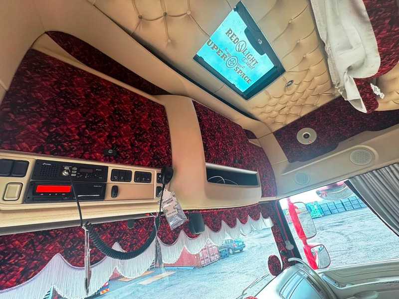 Tractor unit DAF XF 510 Special Interior. Air / Air suspension. Hydr. system.: picture 13