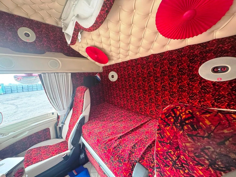 Tractor unit DAF XF 510 Special Interior. Air / Air suspension. Hydr. system.: picture 14