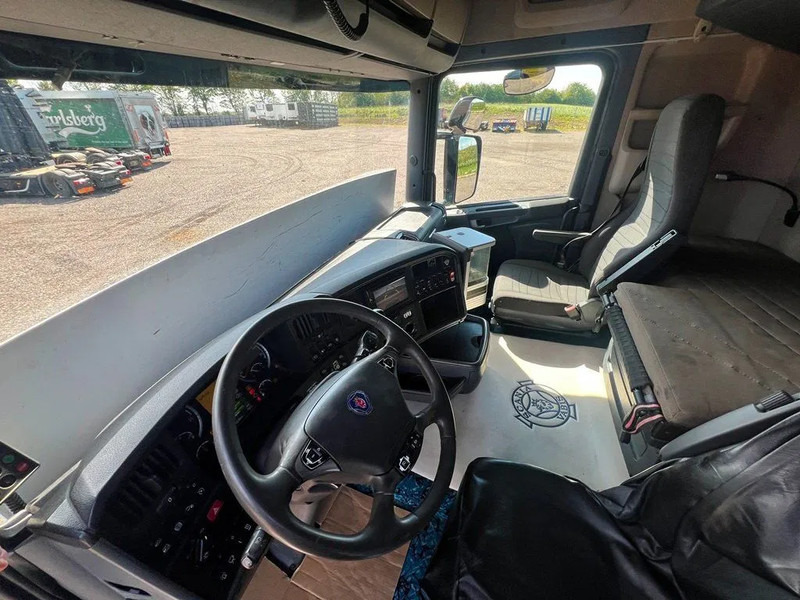 Tractor unit Scania R560 V8 Air / Air Suspension. only 623000km . Euro 5. Hydr. system.: picture 12