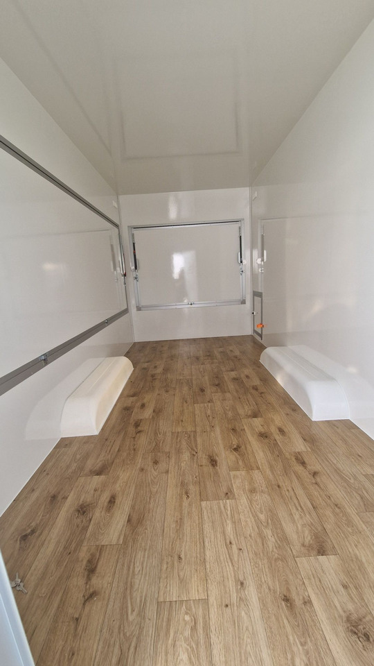 Przyczepa Gastronomiczna Handlowa FoodTruck - Food trailer: picture 5 Przyczepa Gastronomiczna Handlowa FoodTruck - Food trailer: picture 5