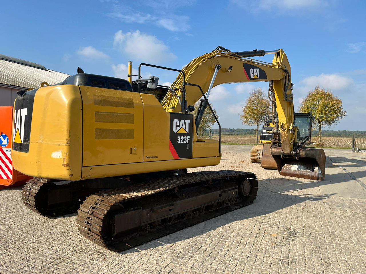 Caterpillar 323FL - Crawler excavator: picture 3 Caterpillar 323FL - Crawler excavator: picture 3