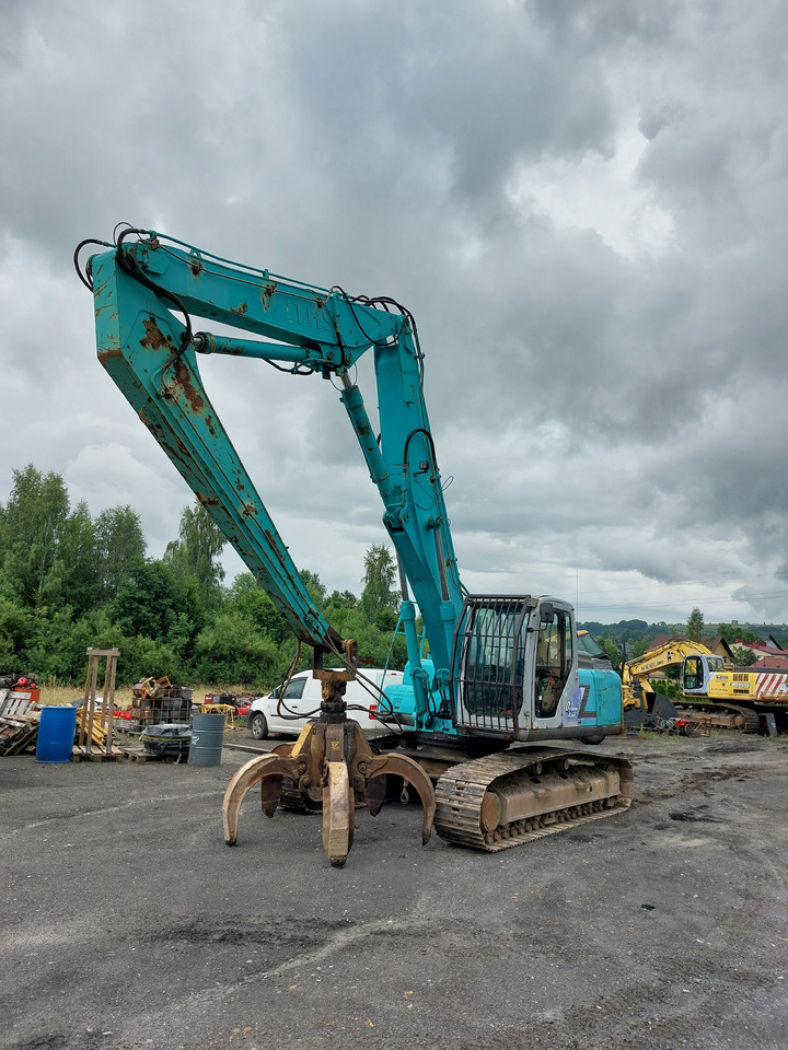 KOBELCO SK220 - Material handler: picture 2 KOBELCO SK220 - Material handler: picture 2