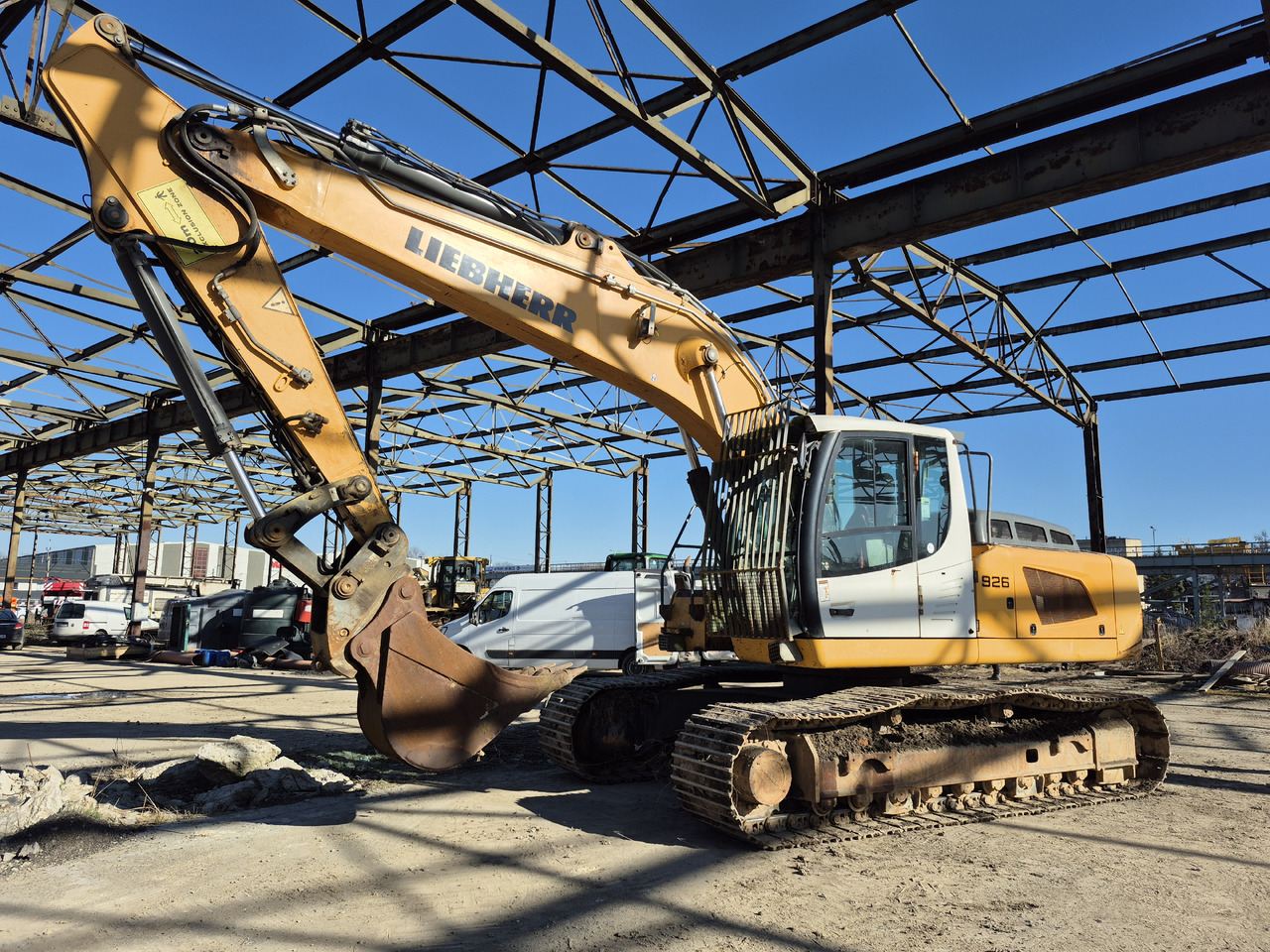 LIEBHERR R926LC - Crawler excavator: picture 3 LIEBHERR R926LC - Crawler excavator: picture 3