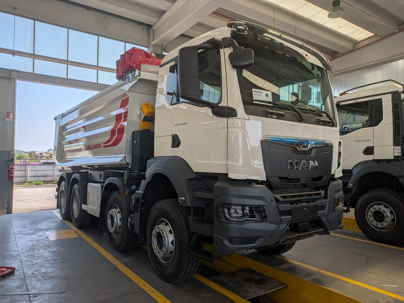 CAMION RIBALTABILE 4 ASSI 520 hp VASCA S5 NUOVO MAN TGS 41.520 8x4 BB CH - Tipper: picture 1 CAMION RIBALTABILE 4 ASSI 520 hp VASCA S5 NUOVO MAN TGS 41.520 8x4 BB CH - Tipper: picture 1