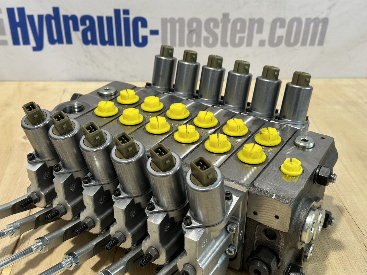 Valve Walvoil DPX100 Epsilon, Palift, Fassi, Palfinger - Forestry trailer: picture 1 Valve Walvoil DPX100 Epsilon, Palift, Fassi, Palfinger - Forestry trailer: picture 1