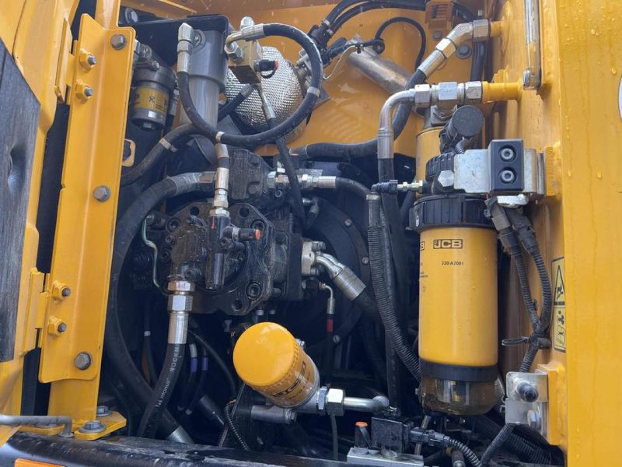 JCB JS145W - Wheel excavator: picture 2 JCB JS145W - Wheel excavator: picture 2