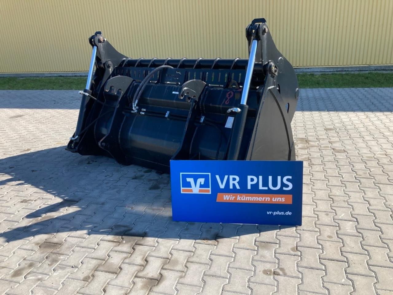 LSB SILAGEGREIFSCHAUFEL AKTION - Loader bucket: picture 1 LSB SILAGEGREIFSCHAUFEL AKTION - Loader bucket: picture 1