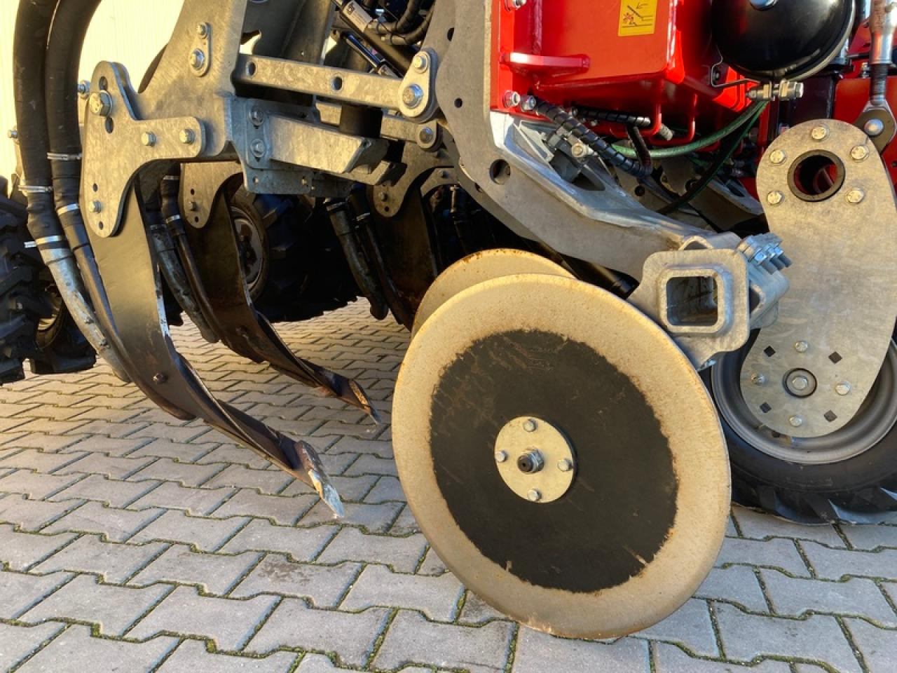 STRIP TILL VOLLMER CULLEX 50CM - Fertilizing equipment: picture 5 STRIP TILL VOLLMER CULLEX 50CM - Fertilizing equipment: picture 5