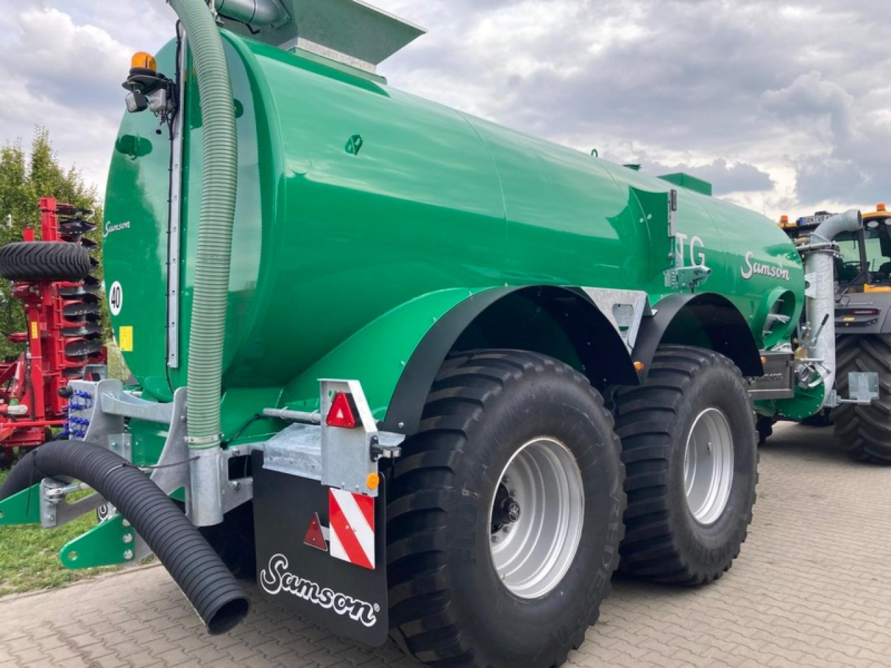 Samson TG 18 + VOGELSANG BLACK BIRD 15 - Slurry tanker: picture 2 Samson TG 18 + VOGELSANG BLACK BIRD 15 - Slurry tanker: picture 2