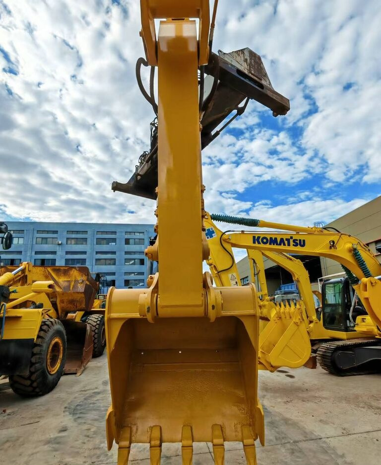 Caterpillar 330BL - Crawler excavator: picture 2 Caterpillar 330BL - Crawler excavator: picture 2