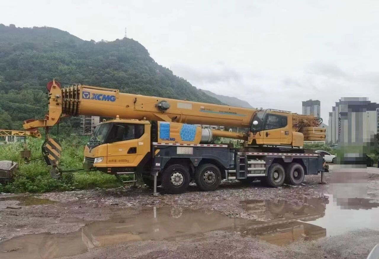 XCMG XCT55 - Mobile crane: picture 1 XCMG XCT55 - Mobile crane: picture 1