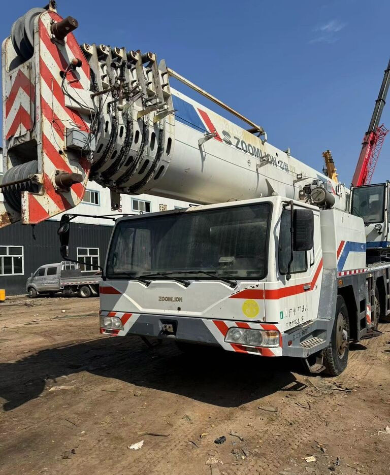 Zoomlion QY130V - Mobile crane: picture 1 Zoomlion QY130V - Mobile crane: picture 1