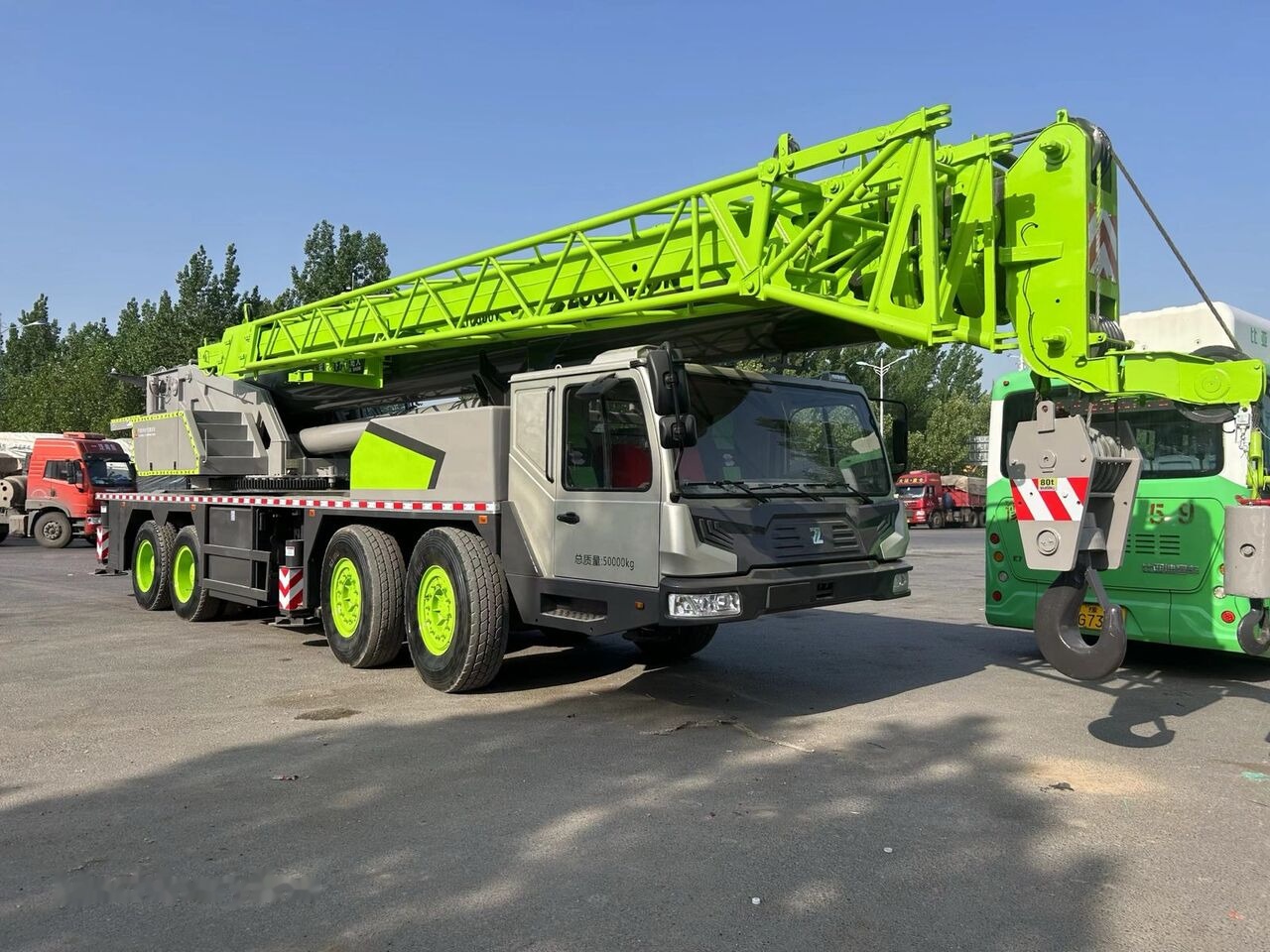 Zoomlion ZTC800V ZTC700V ZTC500V 80T 80ton 50ton 70ton - Mobile crane: picture 1 Zoomlion ZTC800V ZTC700V ZTC500V 80T 80ton 50ton 70ton - Mobile crane: picture 1