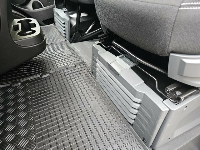 FIAT Ducato 120 L2H1 Premium Kabine + Visibility - Small van: picture 5 FIAT Ducato 120 L2H1 Premium Kabine + Visibility - Small van: picture 5