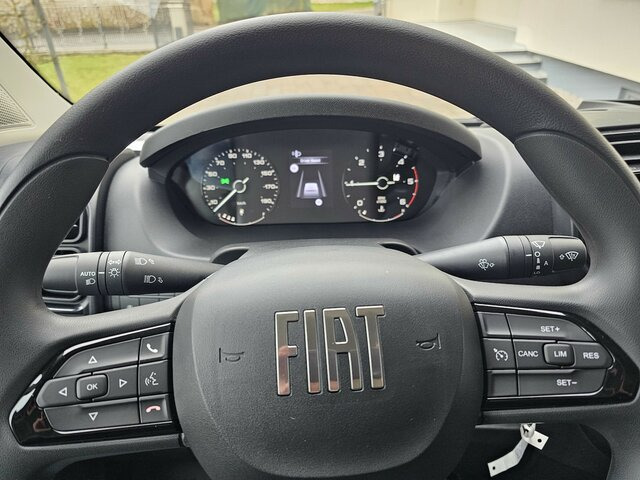 FIAT Ducato 35 L3H2 13m³ Klima Temp 260° Kamera PDC... - Panel van: picture 4 FIAT Ducato 35 L3H2 13m³ Klima Temp 260° Kamera PDC... - Panel van: picture 4