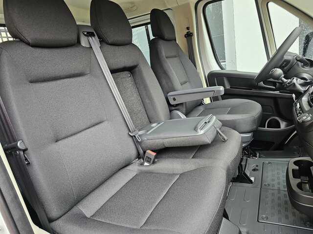 Open body delivery van, Crew cab van FIAT Ducato MAXI 140 Serie 9.2 2025 L5 Doppelkabine: picture 17