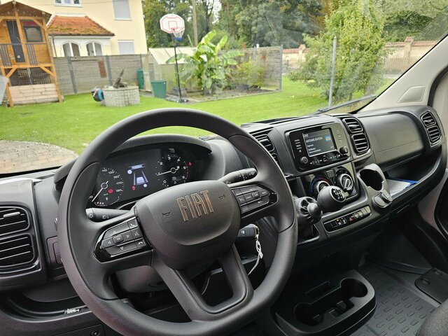 FIAT Ducato MAXI 140 Serie10-9.2 2025 L5 DOKA 3,3 M. - Open body delivery van, Crew cab van: picture 3 FIAT Ducato MAXI 140 Serie10-9.2 2025 L5 DOKA 3,3 M. - Open body delivery van, Crew cab van: picture 3