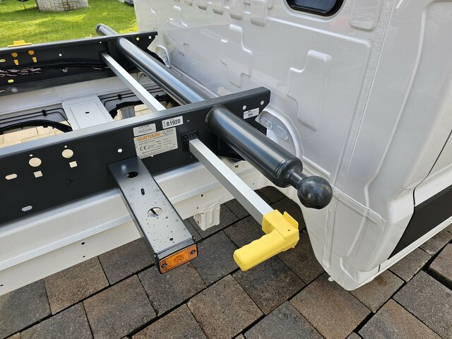 Truck MAN TGE 3.140 Doka L4 Dreiseitenkipper Facelift...: picture 28