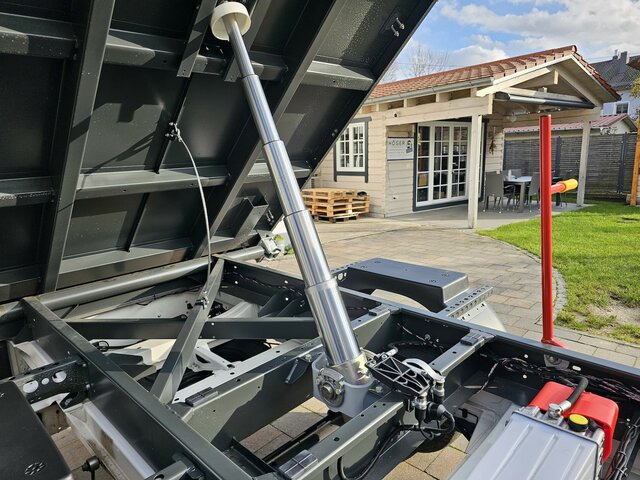 Truck MAN TGE 3.140 Doka L4 Dreiseitenkipper Facelift...: picture 29